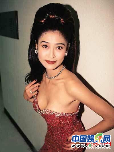 艳星叶玉卿复出 揭秘嫁豪门后奢华生活