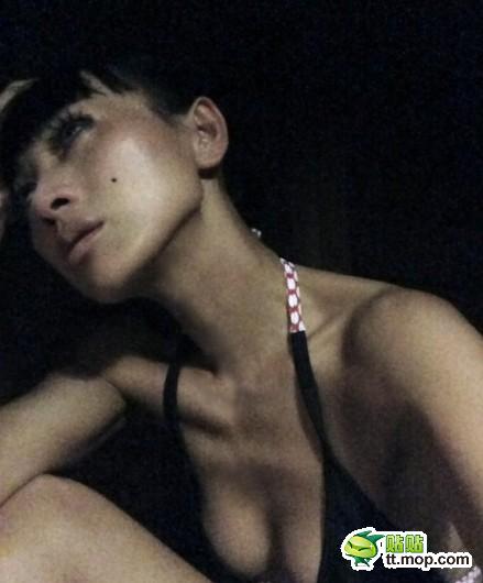 又是一个跟干露露叫板的艳星！