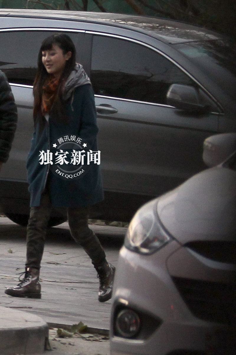 洪剑涛与神秘美女“约会”