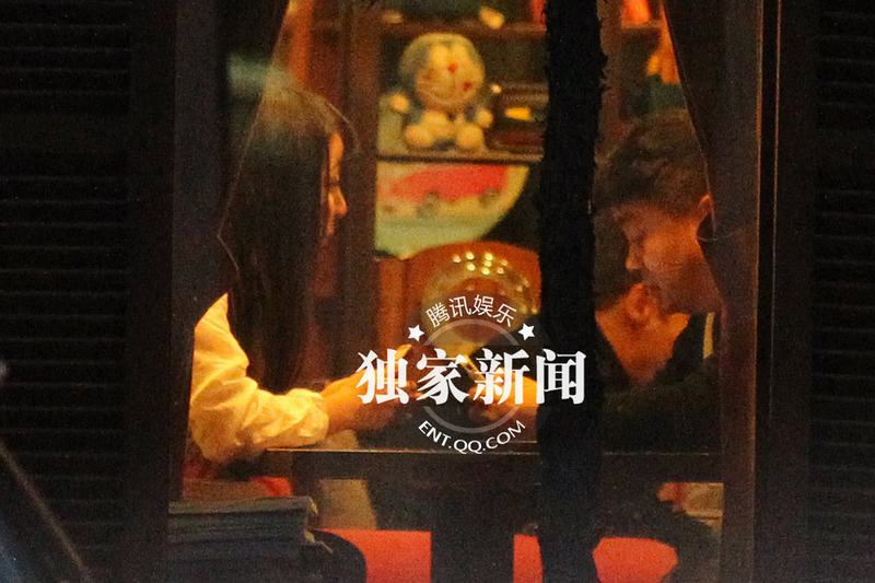 洪剑涛与神秘美女“约会”