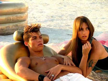 体娱明星初夜情史揭秘