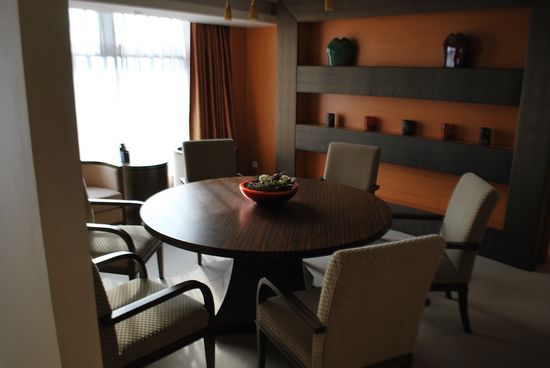 揭秘城阳酒店奢华CEO套房 每晚房价七千