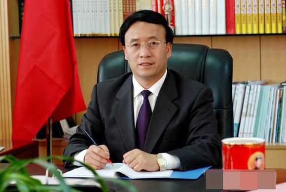 兰州市长被曝戴价值20余万名表