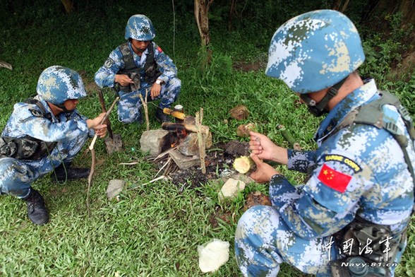 中国海军陆战队生存训练直击