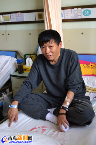 青岛小哥救灾落病根 没钱治命悬一线