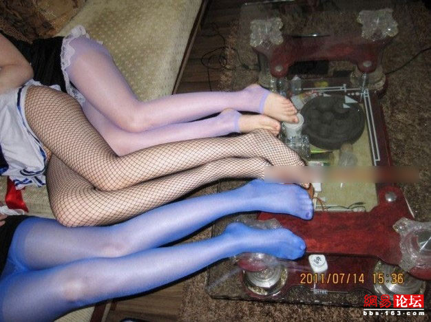 暗访女大学生丝袜会所 坑人不浅