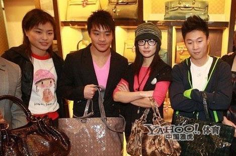 体坛明星奢侈行装 钱多不怕花