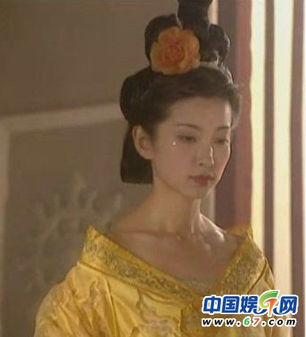 图揭明星演过的意想不到的角色