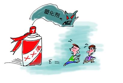 白酒，被“塑”缚了