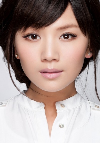 图揭三线女星的隐秘豪门生活 娱乐圈就是大跳板