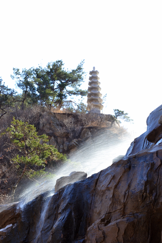 不出青岛也看冰雪 细数冬游崂山极品线路