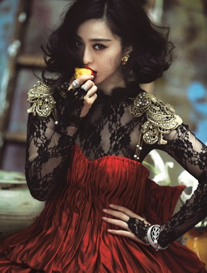 范冰冰2012年度杂志封面大赏：霸气秒杀超模