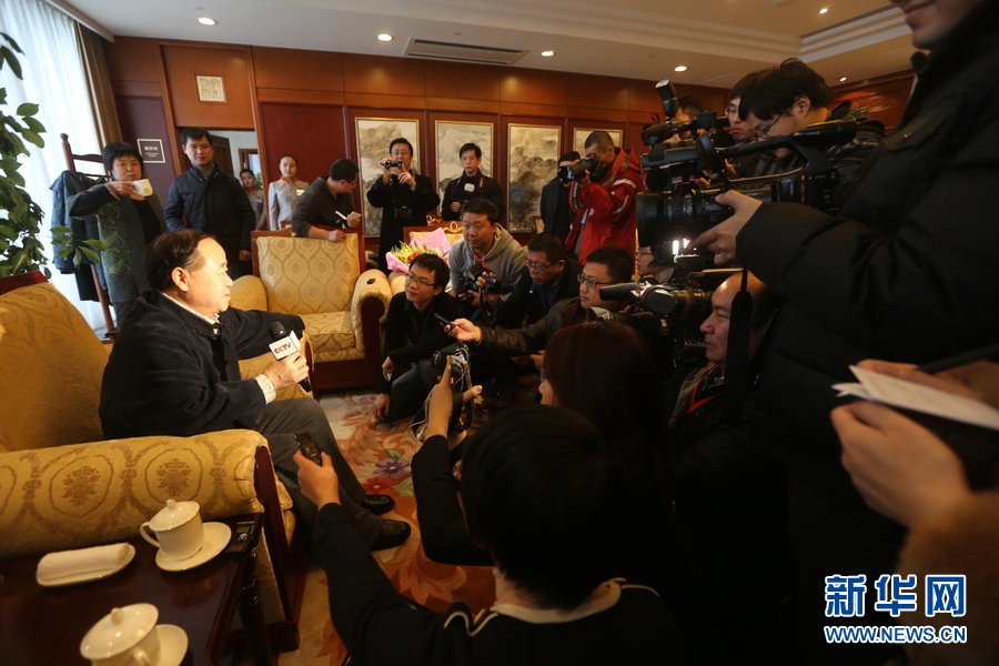 莫言:永不敢称大师 莫言:永不敢称大师