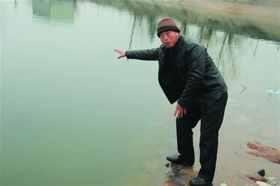 村民跳水救人致风湿住院 村民跳水救人致风湿住院