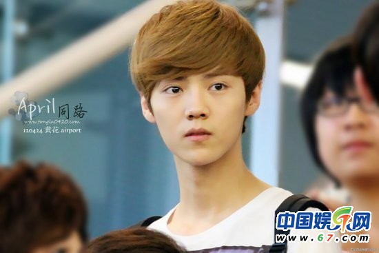 盘点可男可女的逆天明星 张根硕林青霞李准基(图)