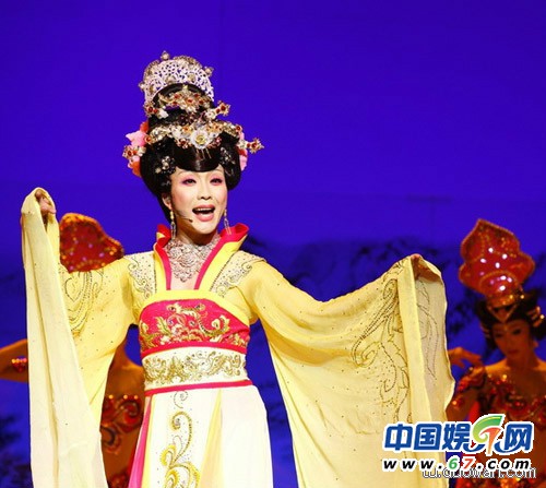 盘点可男可女的逆天明星 张根硕林青霞李准基(图)