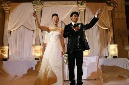 朱茵餐厅怒吼孙俪街边发飙 揭娱乐圈“母老虎”