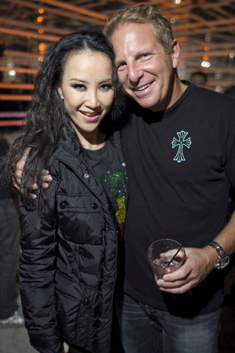 女星继母生活揭秘