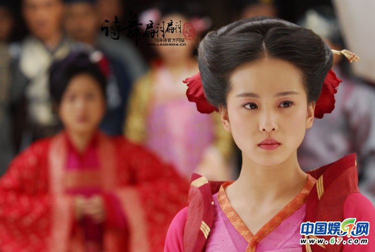 图揭清宫剧12年十大女星 还珠三姐妹及刘诗诗均入榜