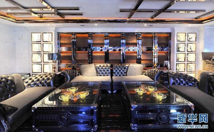 小沈阳参股高档酒吧内景曝光 私密包间可供百人同欢