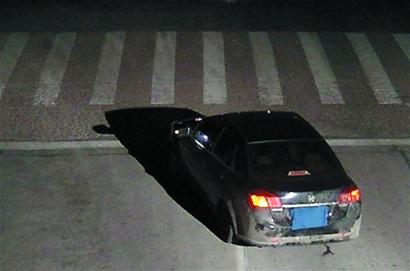 数万照片中揪出黑手