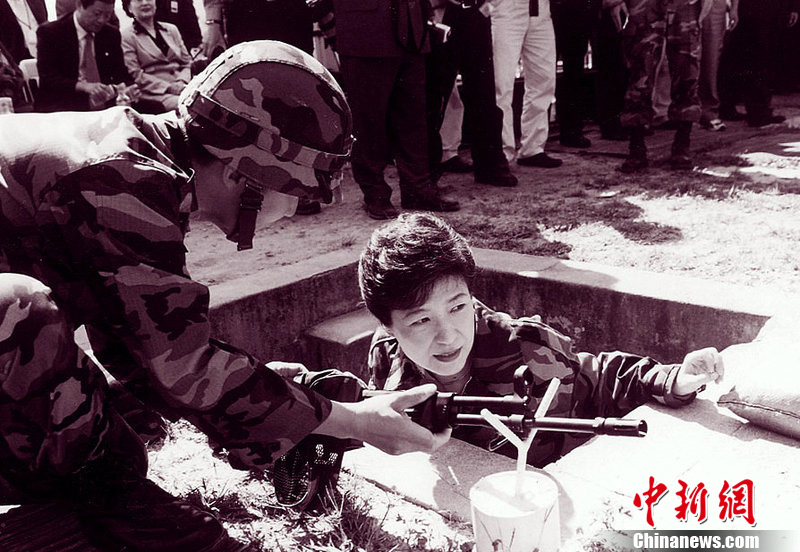 韩国“冰公主”——朴槿惠珍贵资料图