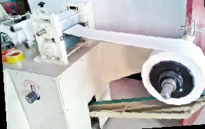 记者卧底揭秘劣质纸 卫生许可证号是老板所编