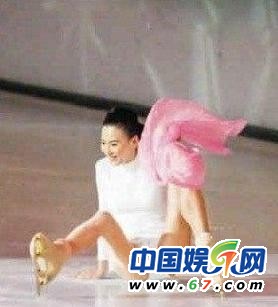 女星名模摔倒尴尬瞬间