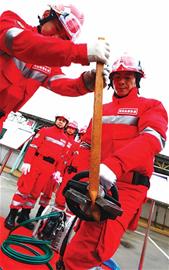 百人城市地震搜救队成立 百人城市地震搜救队成立