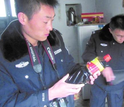 夫妻租农家院灌假冒味达美味极鲜