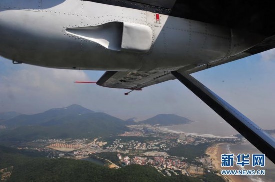海监飞机飞临钓鱼岛遭日方拦截