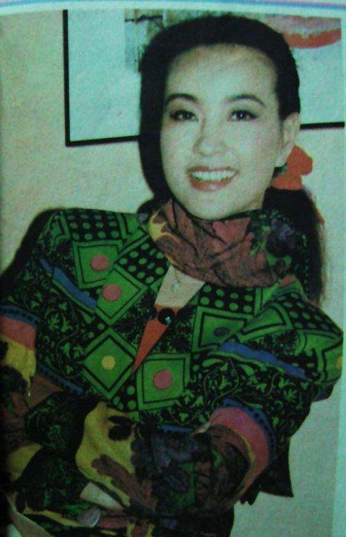 刘晓庆罕见青涩旧照曝光