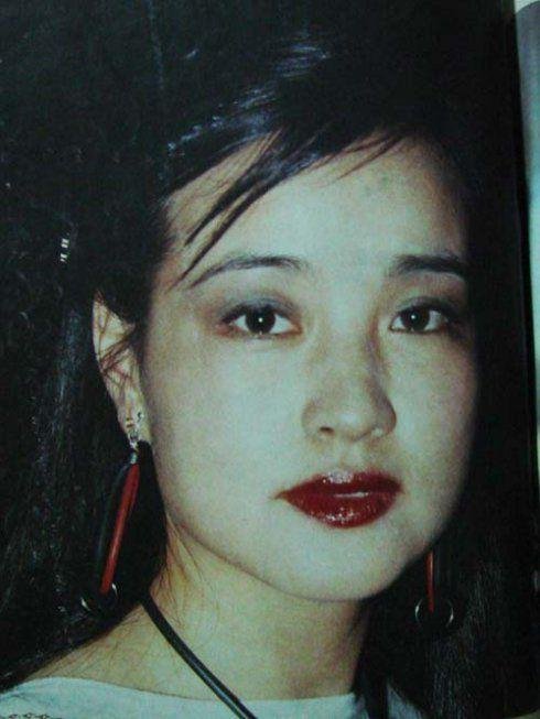 刘晓庆罕见青涩旧照曝光