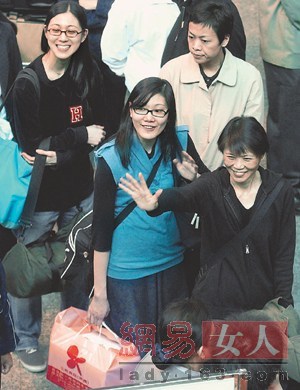 图揭领导人千金