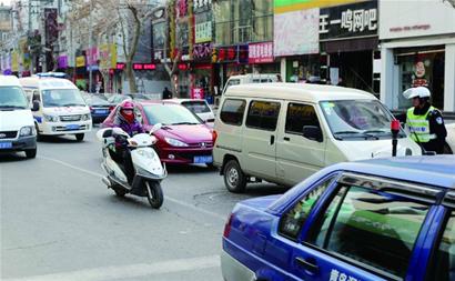 新规首日0罚单 新规首日0罚单