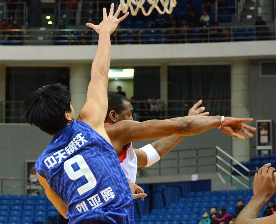 双星斩首信心爆棚 麦蒂放言坚守青岛