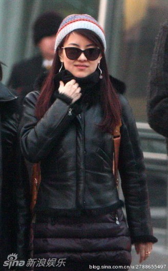 央视主播经纬与男友约会 