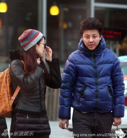 央视主播经纬与男友约会 