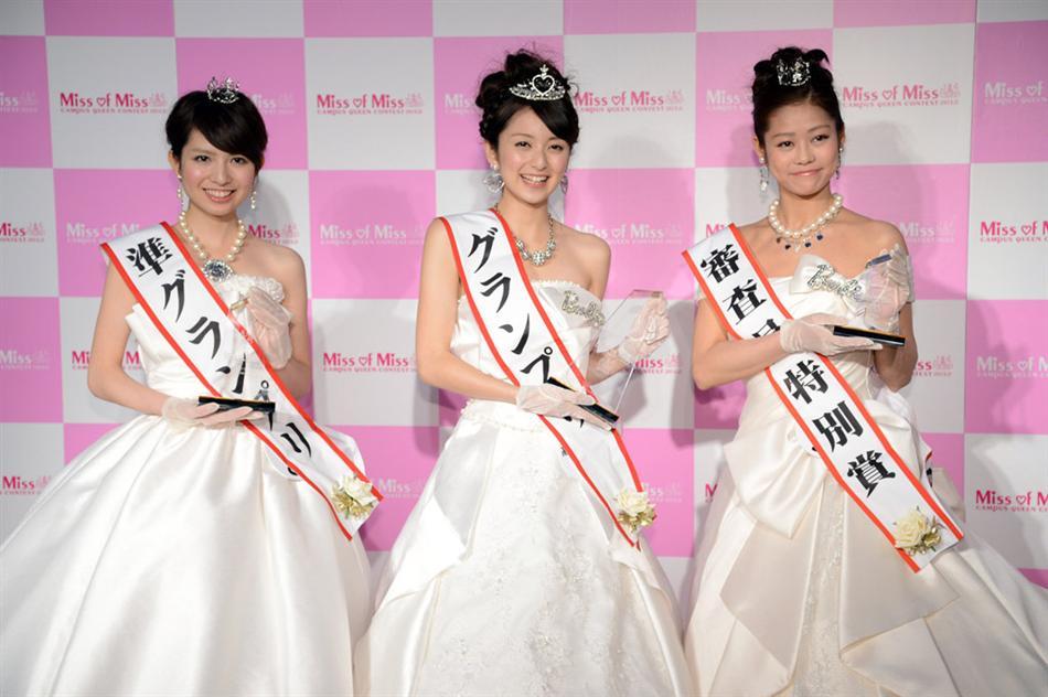 日本校花大赛21岁女生高桥加奈代封后