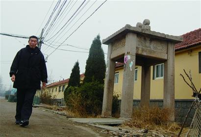 城阳现250年历史钟亭 城阳现250年历史钟亭