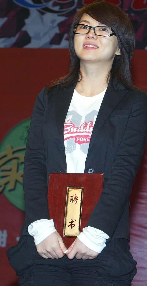 “甄嬛”读音引热议 揭刘德华谢霆锋等读错字尴尬瞬间