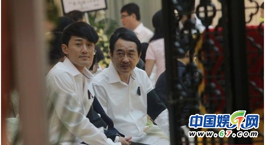 揭娱圈富三代神秘背景