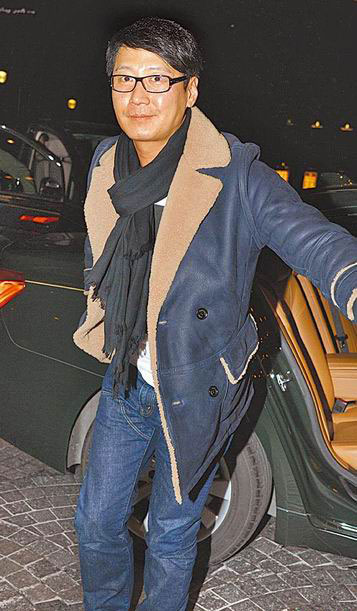 黎明婚变后放纵买醉 上海叫小姐坐台寻欢