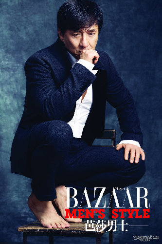 《十二生肖》拍时尚大片庆功 成龙左拥右抱享艳福