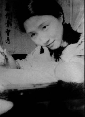 陆小曼惊艳旧照