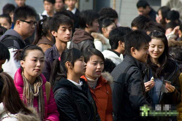 实拍艺考春光乍泄