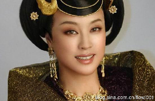 疑似玩婚外恋导致婚姻破裂的10大女星