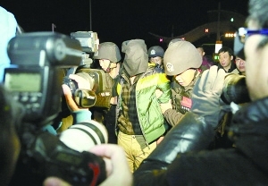 犯罪嫌疑人张某被押回徐州。