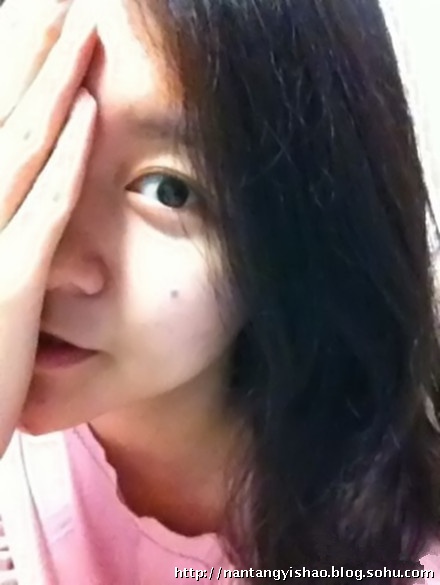 黄宏20岁女儿近照曝光 成绩出色就读播音系