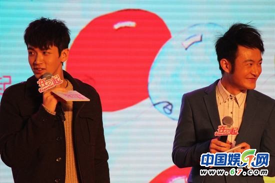 柯震东坦言暂未考虑娶萧亚轩 陈妍希钟情甄子丹大叔型